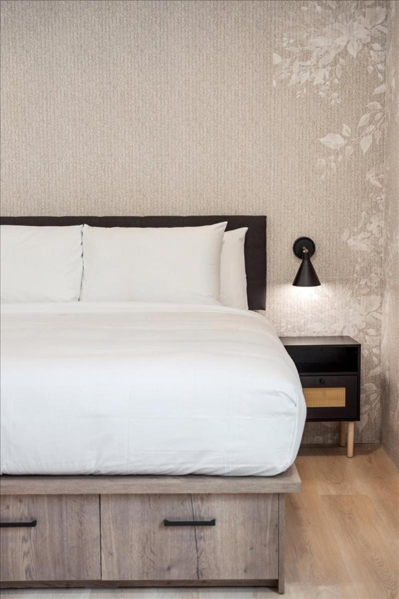 The Oak Hotel Nelson Bagian luar foto