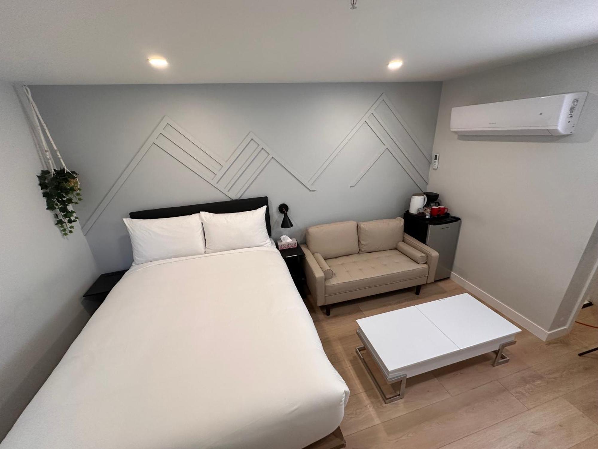 The Oak Hotel Nelson Bagian luar foto